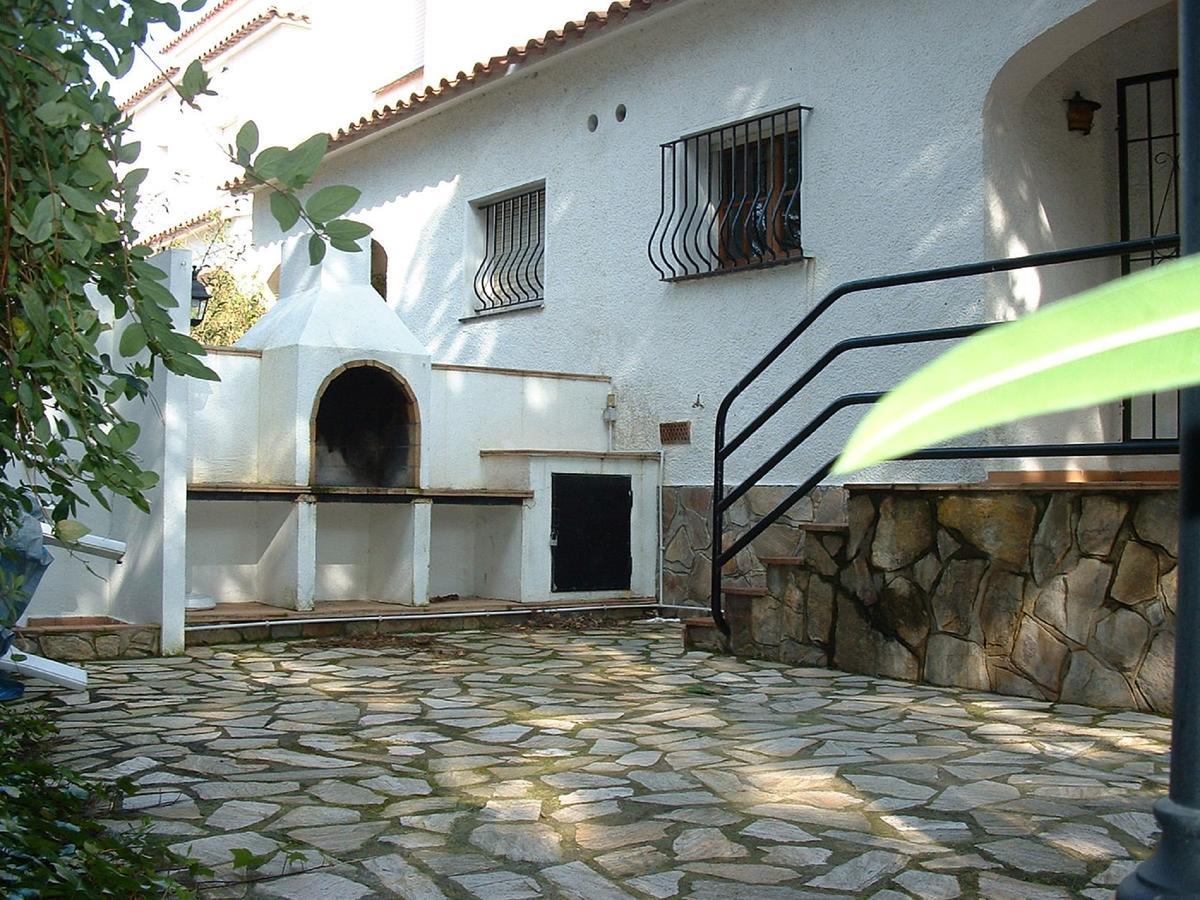 Villa Casas Montgo Park L' Escala Exterior foto
